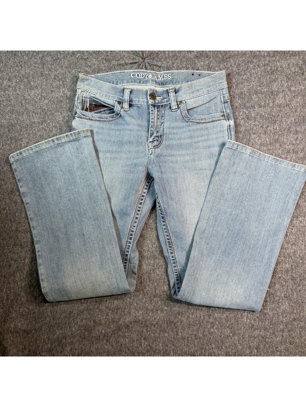 Cody James Core Jeans Mens 30x32 Light Wash Blue Relaxed Bootcut Denim Stretch